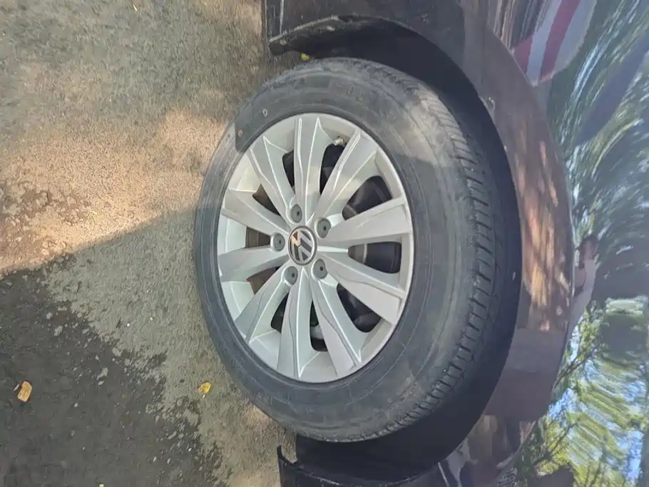 Volkswagen Sagitar 2014