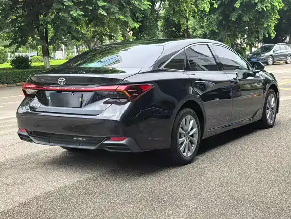 Toyota Avalon 2025