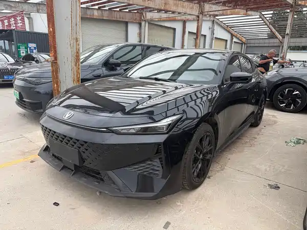 Changan UNI-V 2024