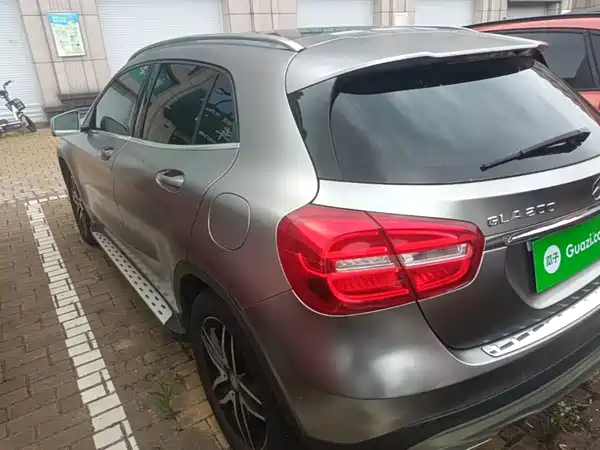 Mercedes-Benz GLA 2016
