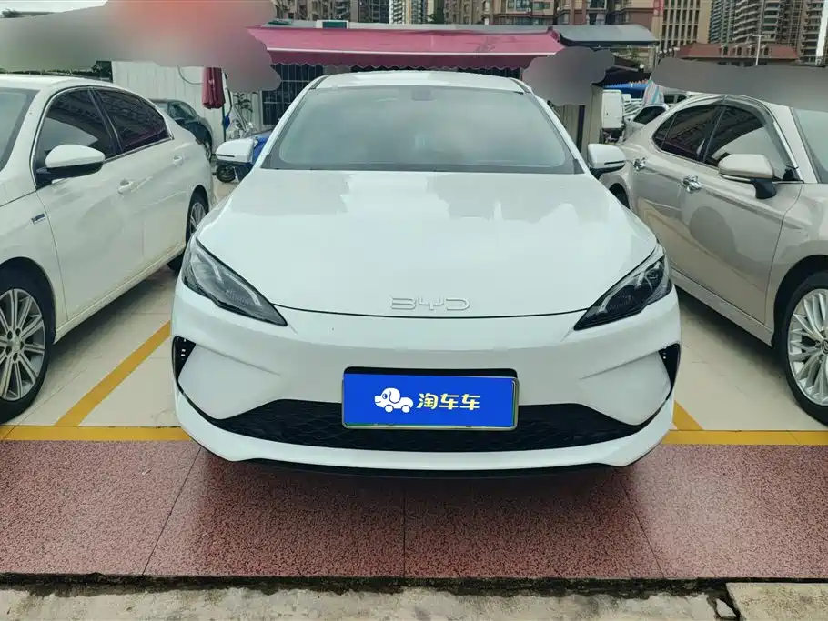 BYD Seal 05 DM-i 2025 — фото 2