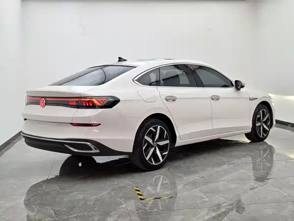 Volkswagen Lamando 2023