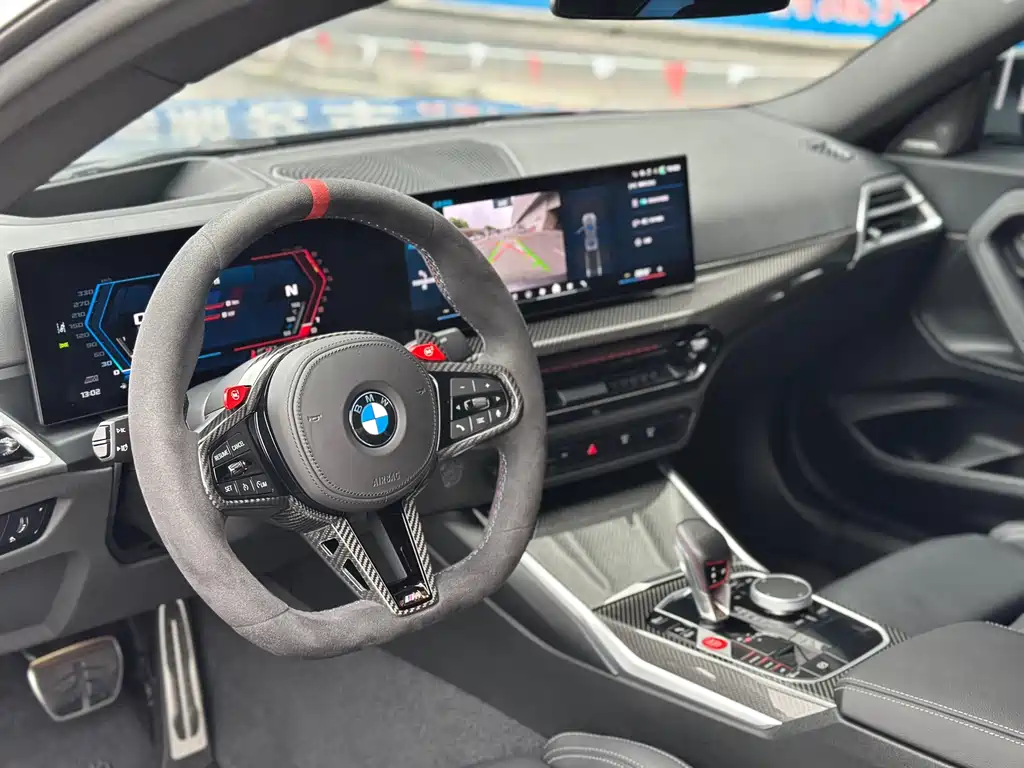 BMW M2 2025 — фото 10