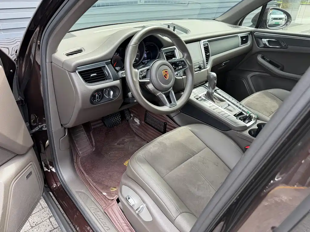Porsche Macan 2018 — фото 7
