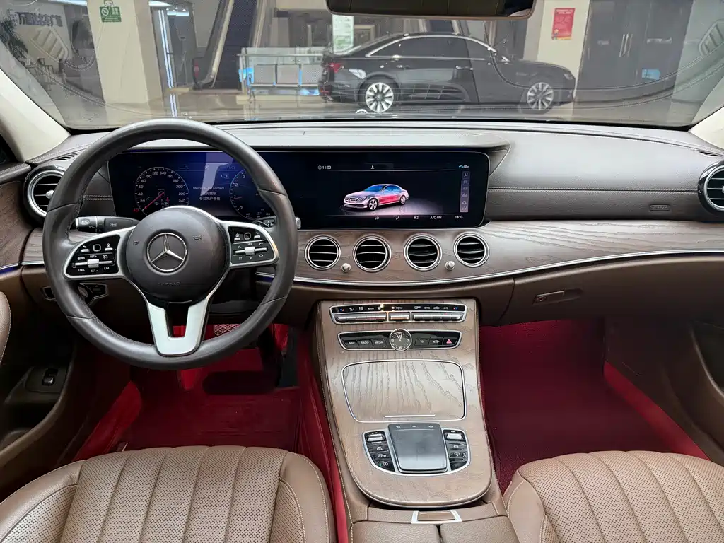 Mercedes-Benz E-Class 2020 — фото 11