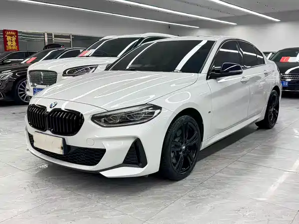 BMW 1 Series 2023