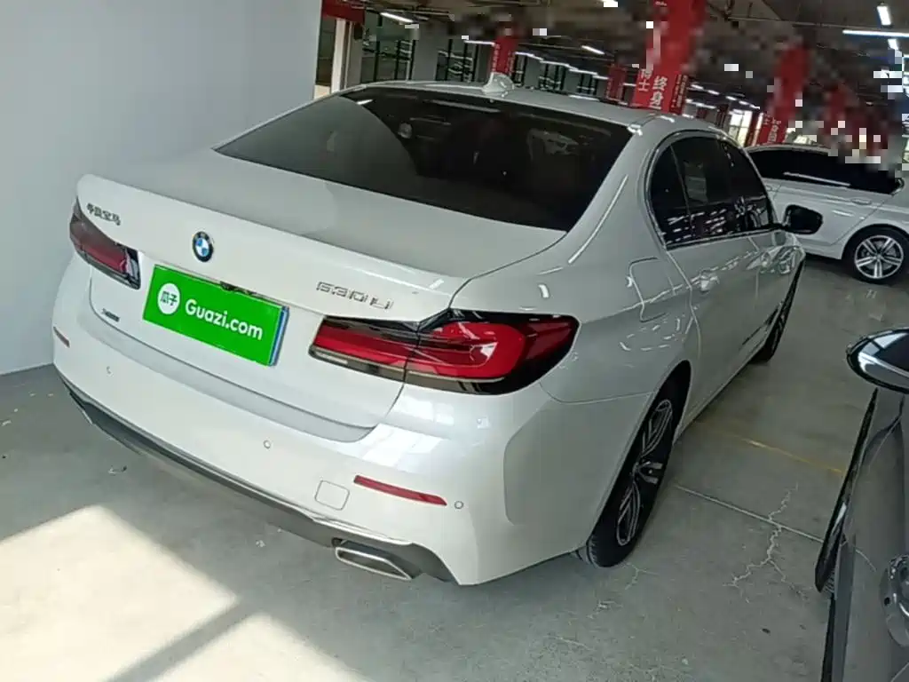 BMW 5 Series 2021