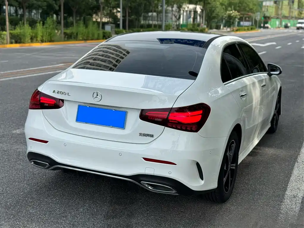 Mercedes-Benz A-Class 2023 — фото 25