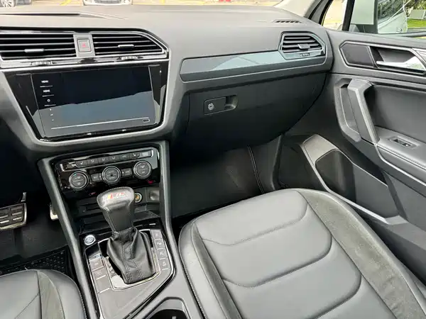 Volkswagen Tiguan L 2021