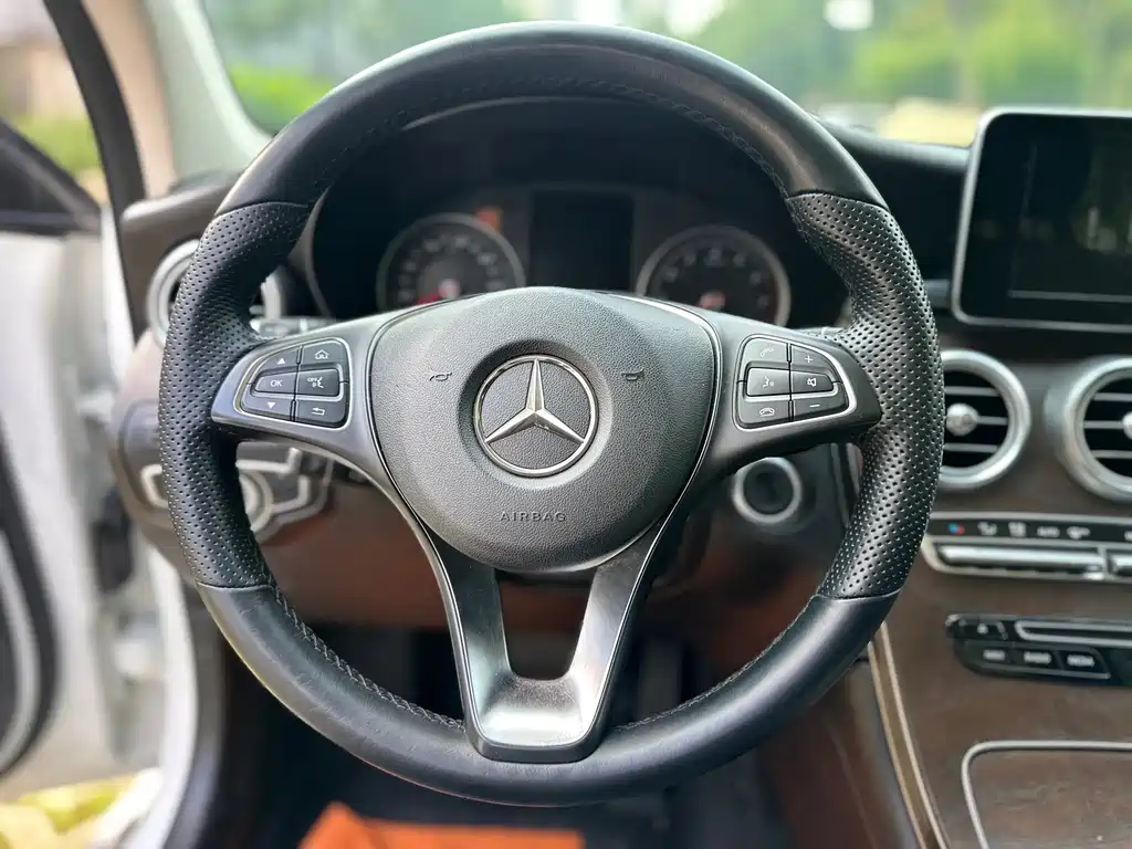Mercedes-Benz GLC Coupe 2019 — фото 9