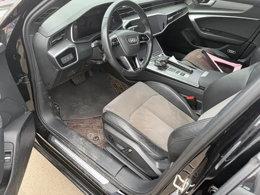 Audi A6L 2020