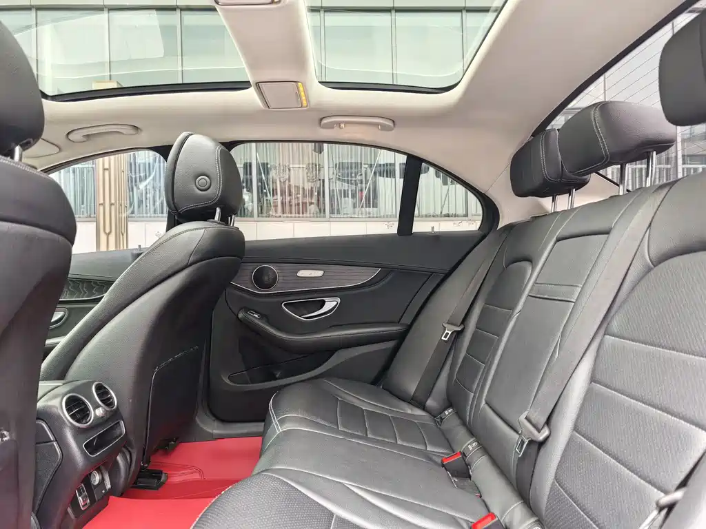 Mercedes-Benz C-Class 2020 — фото 15
