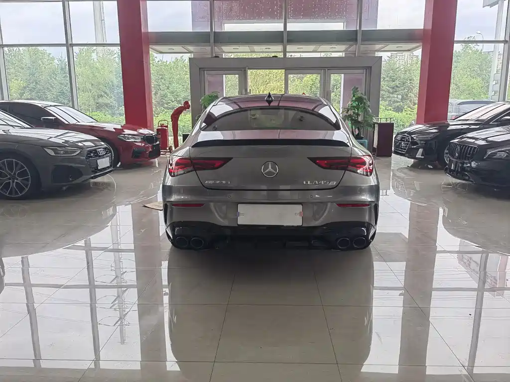 Mercedes-Benz CLA AMG 2023