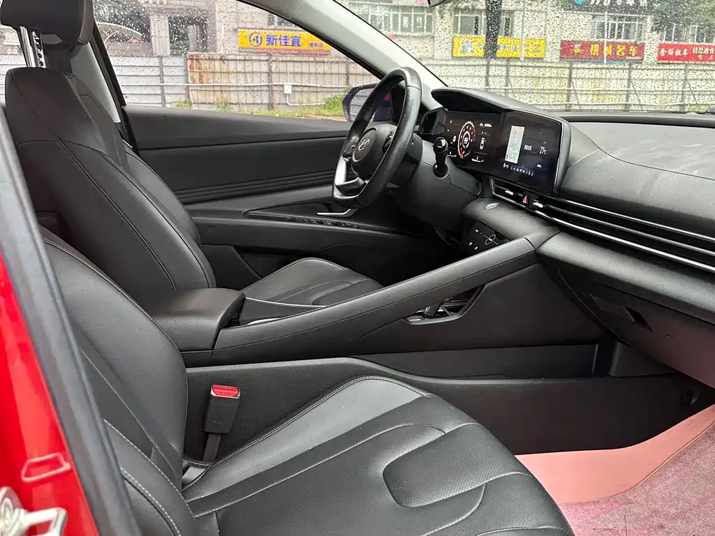 Hyundai Elantra 2021