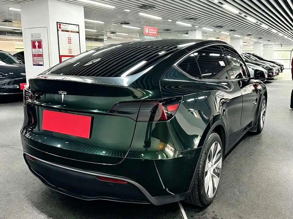 Tesla Model Y 2022 — фото 4