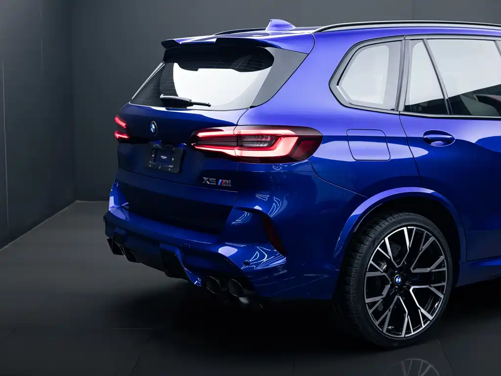 BMW X5 M 2021 — фото 40