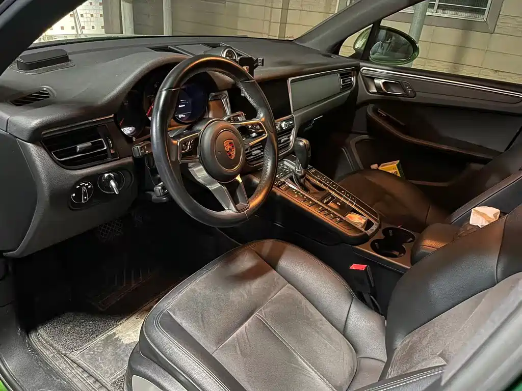 Porsche Macan 2019 — фото 2