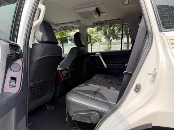 Toyota Prado 2014