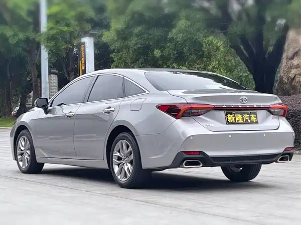 Toyota Avalon 2021