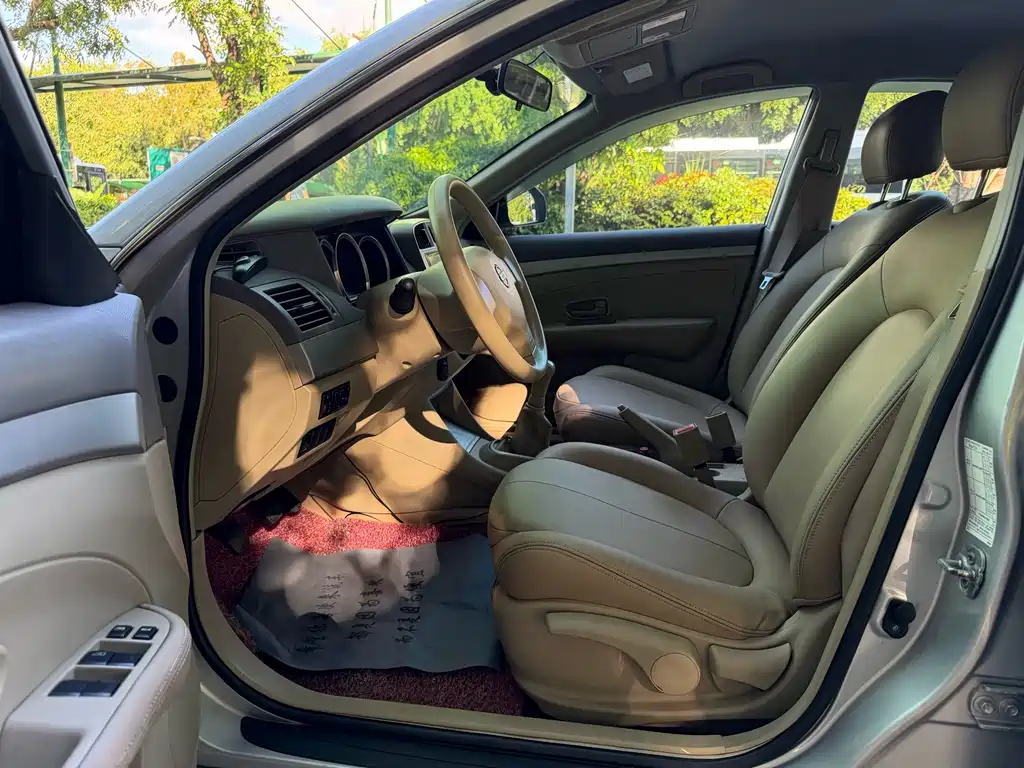 Nissan Sylphy 2015