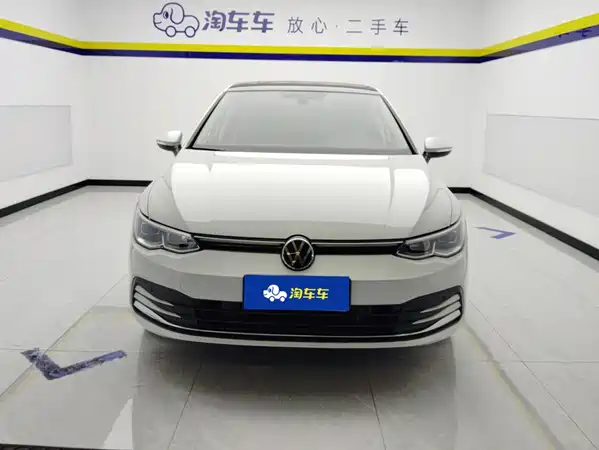 Volkswagen Golf 2023