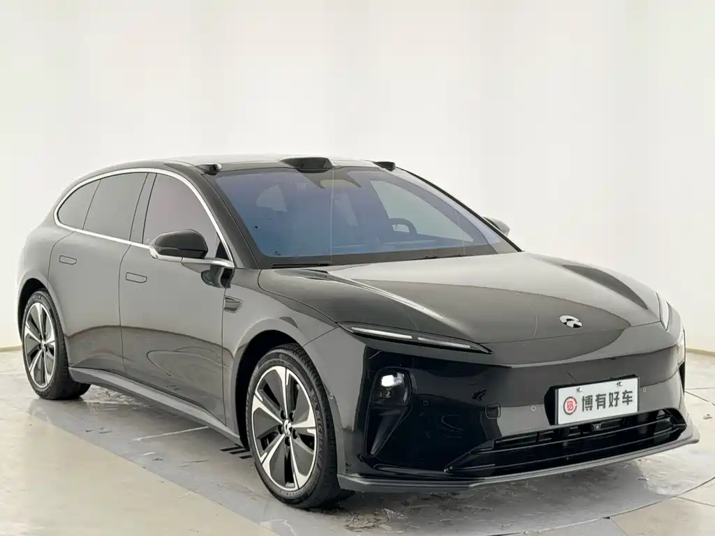 NIO ET5T 2024