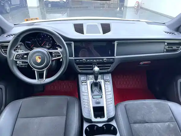 Porsche Macan 2019