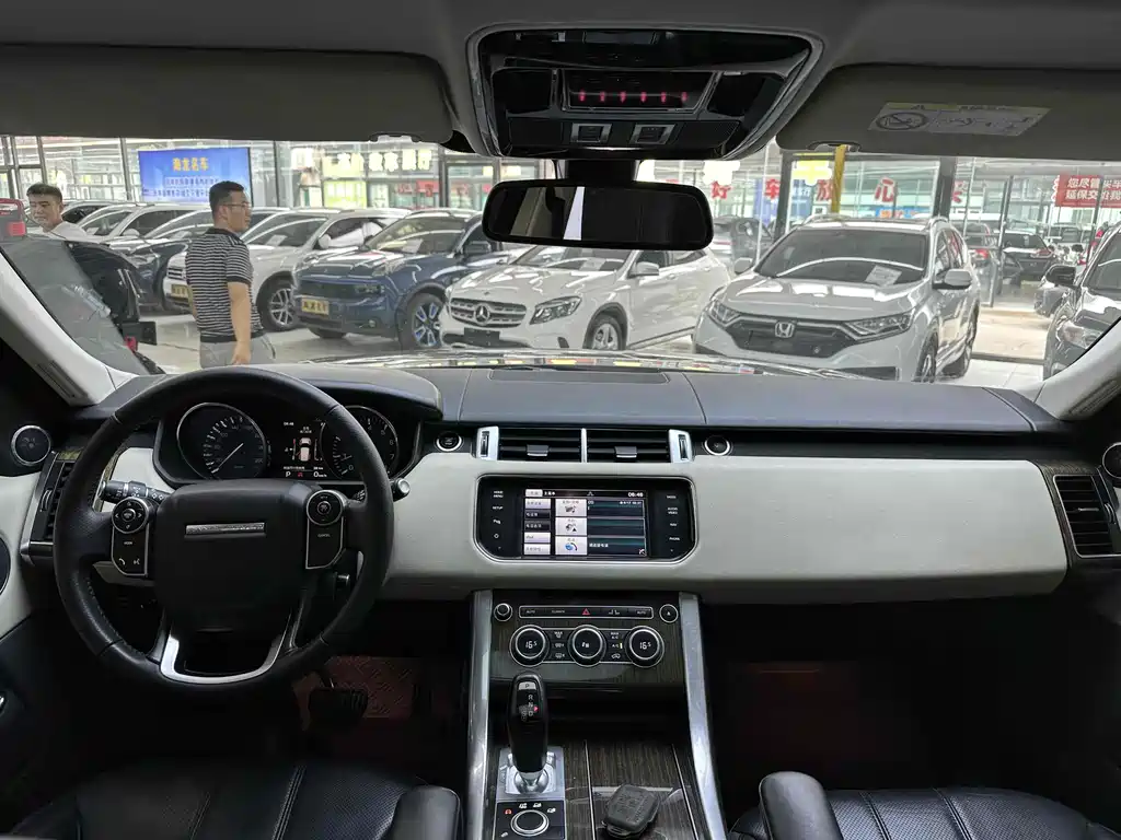 Land Rover Sport 2016 — фото 11