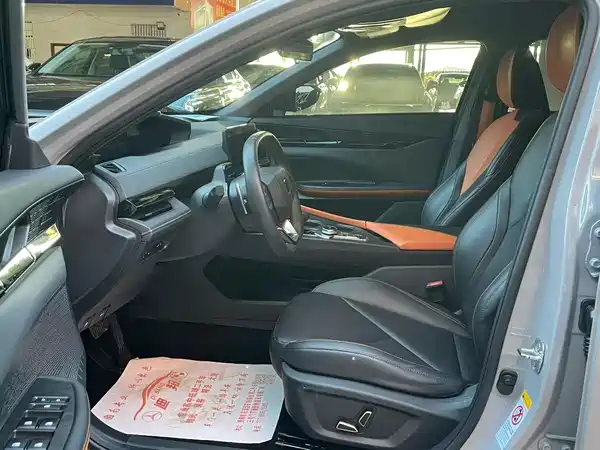 Changan UNI-V 2022