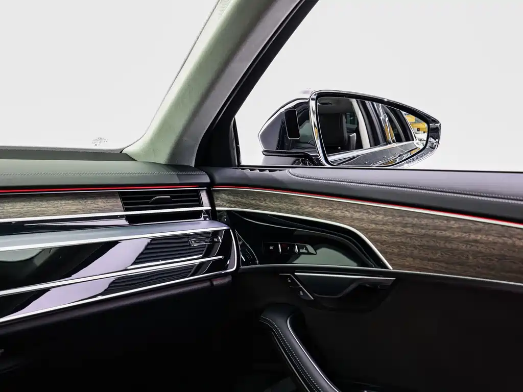 Audi A8 2024 — фото 21