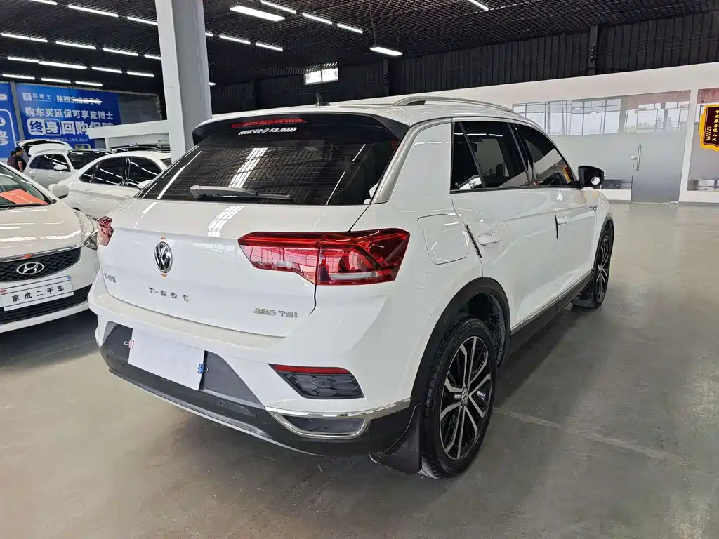 Volkswagen T-Roc 2020 — фото 20