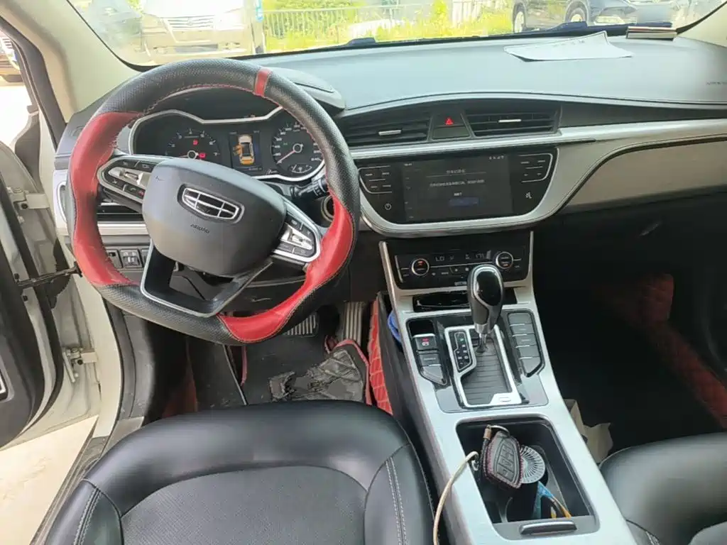 Geely Emgrand GS 2019 — фото 10