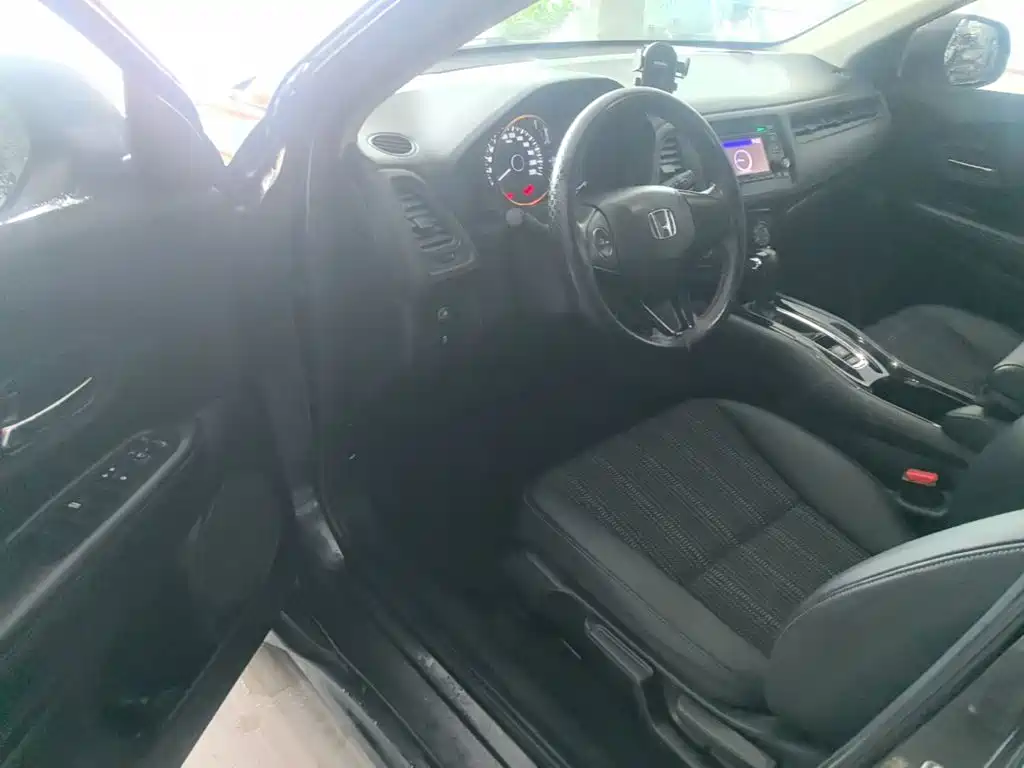 Honda Vezel 2016 — фото 16