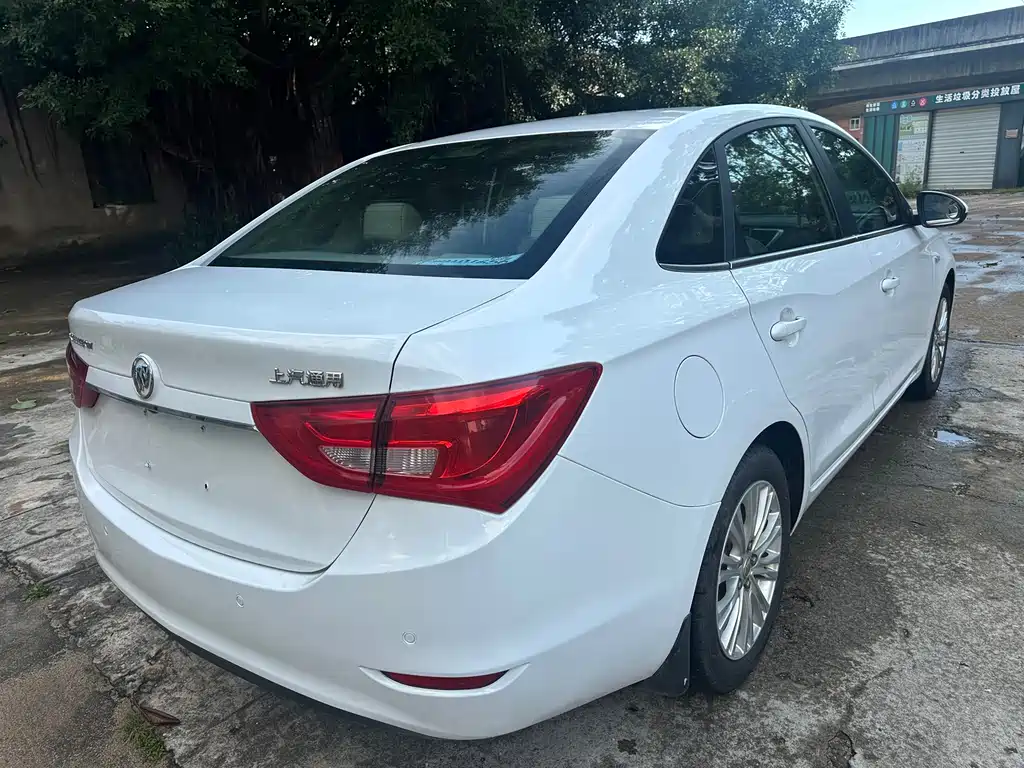 Buick Excelle 2017