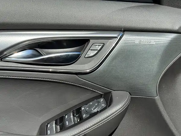 Cadillac CT5 2024