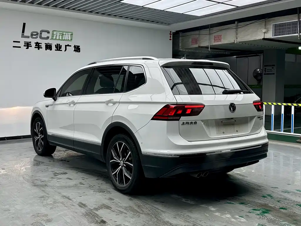 Volkswagen Tiguan L 2020 — фото 5