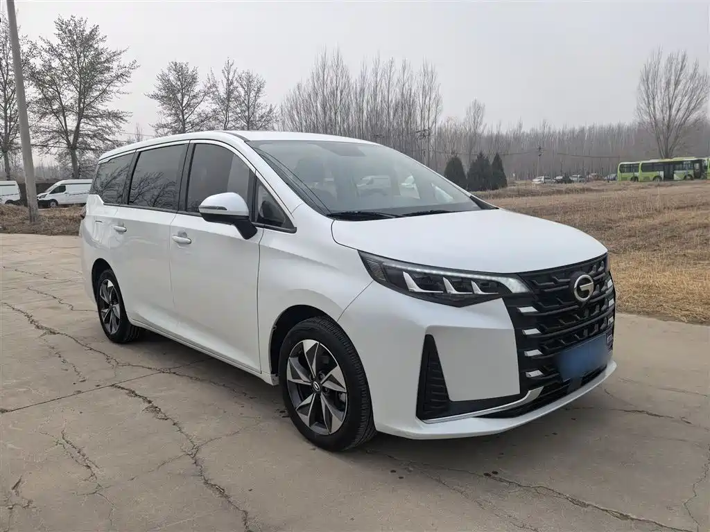 GAC Motor Trumpchi M6 2023 — фото 8