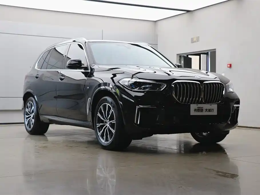 BMW X5 2023 — фото 31
