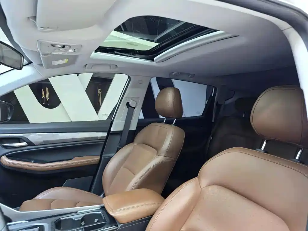 Geely Vision X6 2021