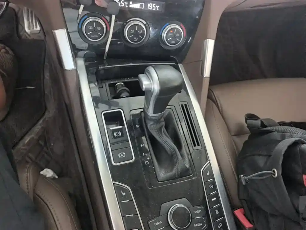 Haval H7 2016 — фото 14