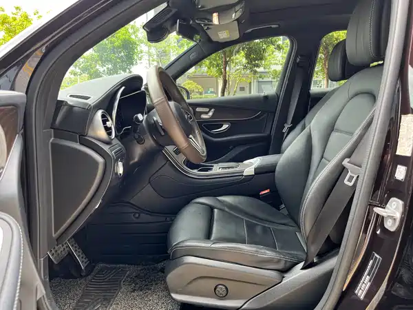 Mercedes-Benz GLC 2020