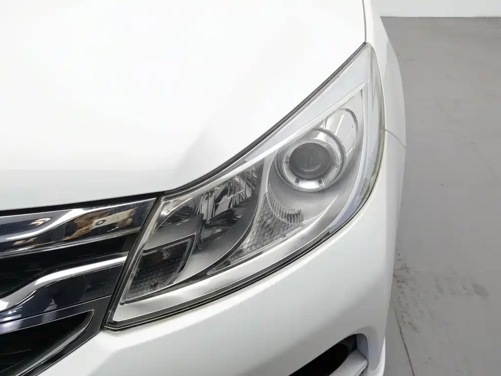 BYD Surui 2015 — фото 7