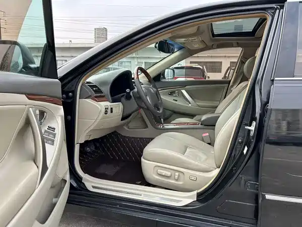 Toyota Camry 2013