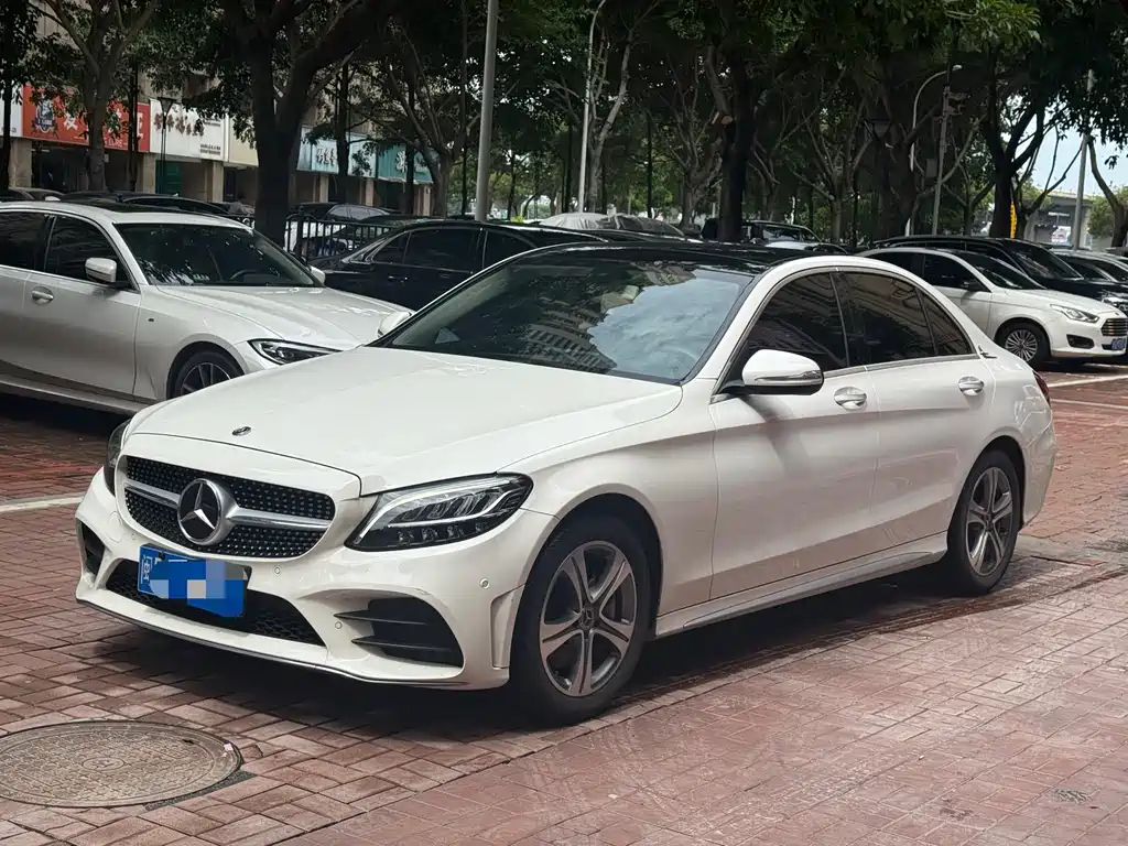 Mercedes-Benz C-Class 2019 — фото 1
