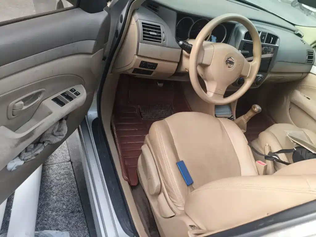 Nissan Sylphy 2014 — фото 14