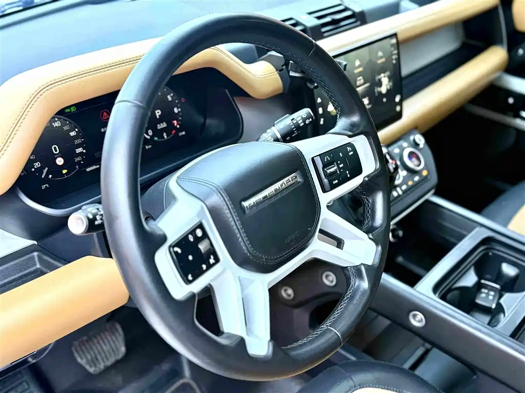 Land Rover Defender 2024 — фото 10