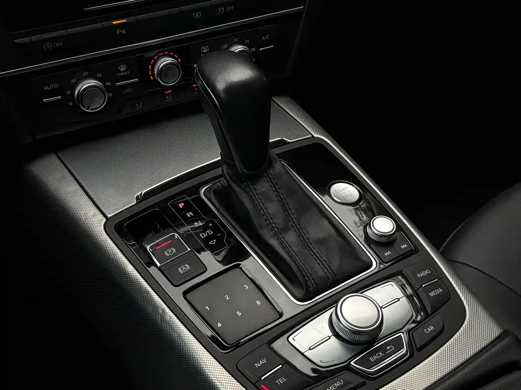 Audi A6L 2017 — фото 20