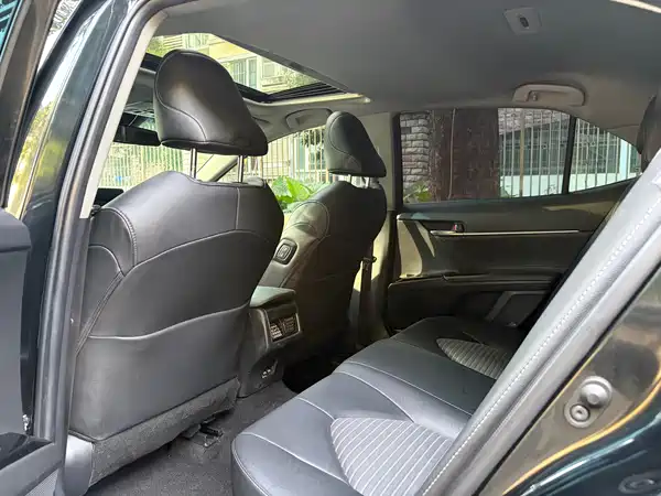 Toyota Camry 2022