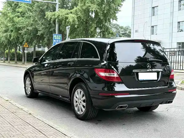 Mercedes-Benz R-Class 2017