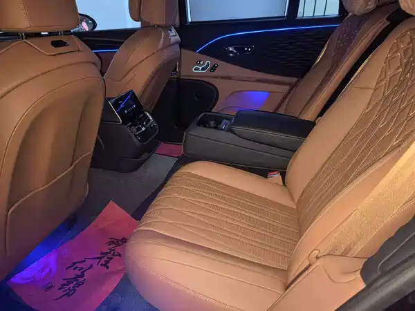 Bentley Flying Spur 2024